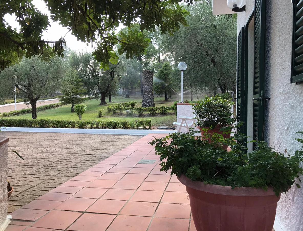 Villa Il Carrubo - Basilicata ปิสติชชี ภายนอก รูปภาพ